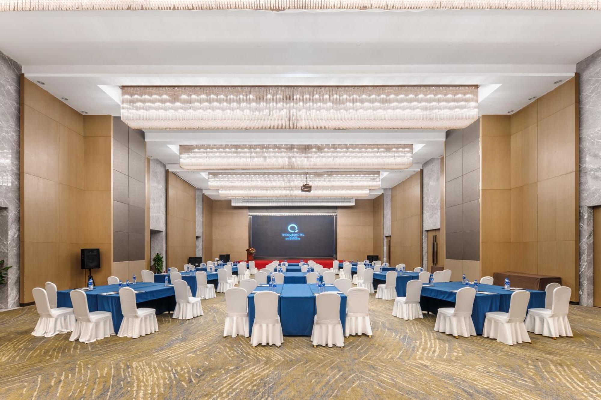 The Qube Xuzhou Hotel Bagian luar foto