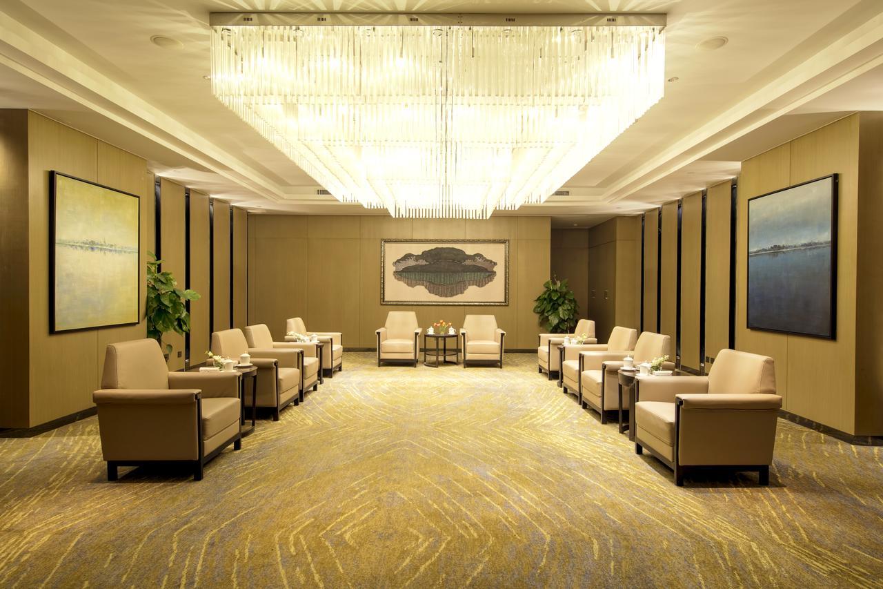 The Qube Xuzhou Hotel Bagian luar foto