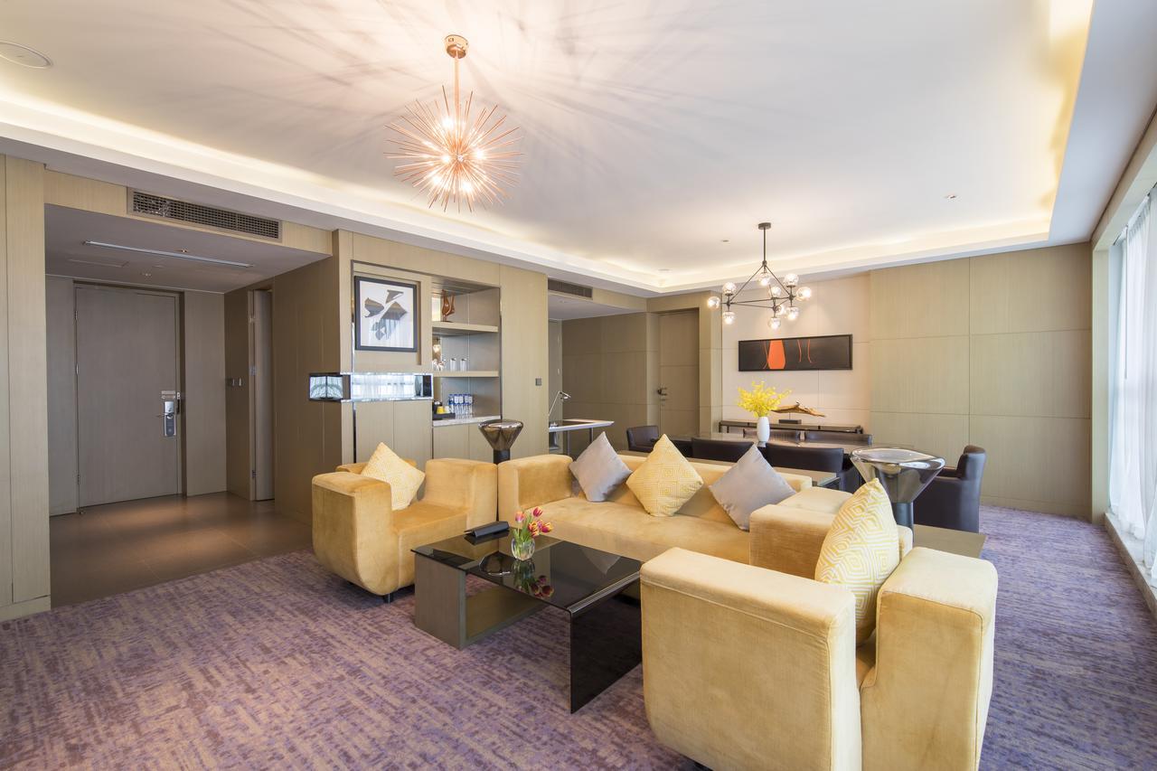 The Qube Xuzhou Hotel Bagian luar foto