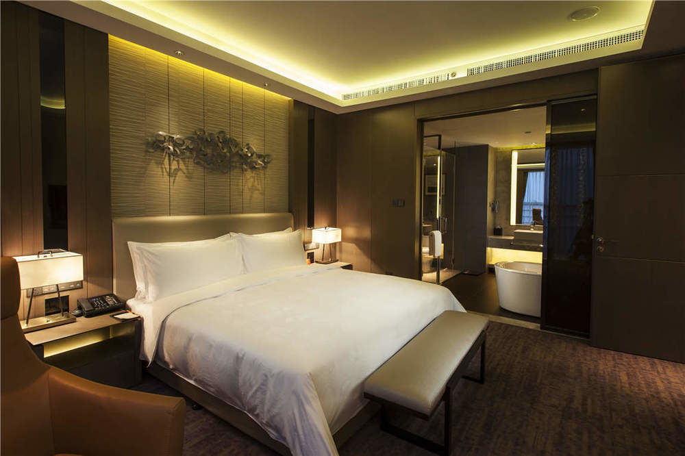 The Qube Xuzhou Hotel Bagian luar foto